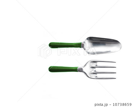 Studio shot of spade and gardening fork Studio shot of spade and gardening fork 10738659