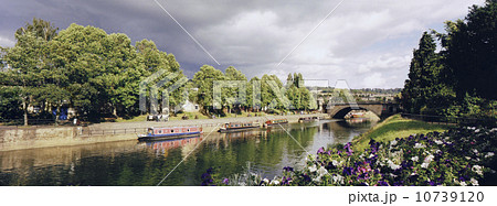 River boats 10739120