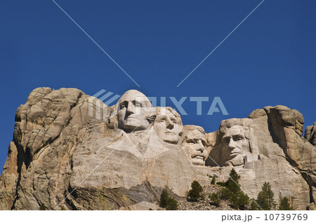 USA, South Dakota, South Dakota, Mt. Rushmore 10739769