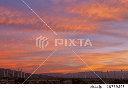 USA, California, Palm Springs, wind turbines at sunrise 10739863
