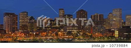 USA, Colorado, Denver, panoramic cityscape at night 10739884