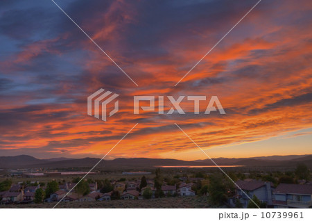 USA, Nevada, Reno, Scenic sunrise USA, Nevada, Reno, Scenic sunrise 10739961