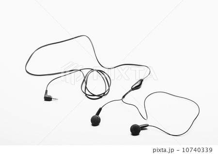 Studio shot of mp3 headphones 10740339