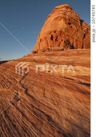 USA, Nevada, Valley of Fire, red rocks USA, Nevada, Valley of Fire, red rocks 10740785