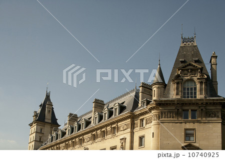 France, Paris, Notre Dame exterior France, Paris, Notre Dame exterior 10740925