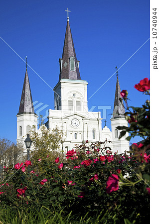 USA, Louisiana, New Orleans, St. Louis Cathedral 10740944