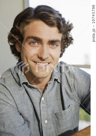 Portrait of young man 10743796