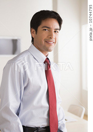 Portrait of businessman 10744795