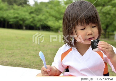 遠足 10746958