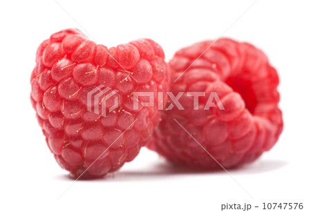 raspberries 10747576