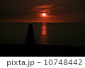 男鹿半島の夕日 10748442
