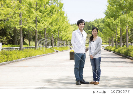 カップル 10750577