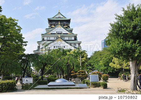 大阪城天守閣とタイムカプセル 10750802