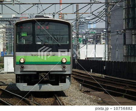 横浜線 205系 桜木町駅の写真素材 [10756882] - PIXTA