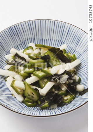 オクラと山芋の磯和え 10758748