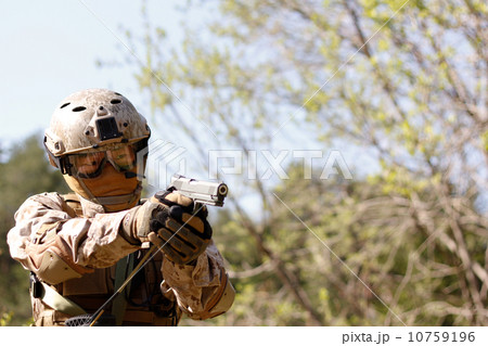 サバイバルゲーム フォト ミリタリー イメージ サバイバルゲーム フォト ミリタリー イメージ 10759196