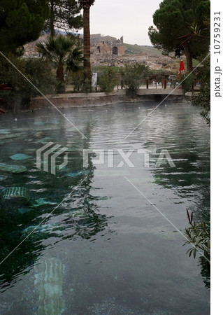 トルコ世界遺産　ヒエラポリス遺跡 10759231