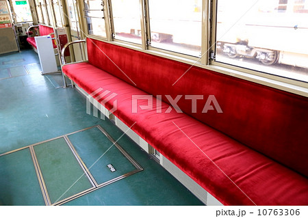 電車 10763306