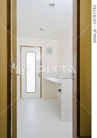 Brand New Dirty Kitchen Brand New Dirty Kitchen 10767762