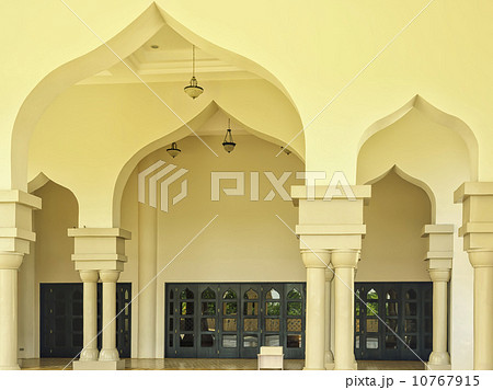 Mosque Arcs 10767915