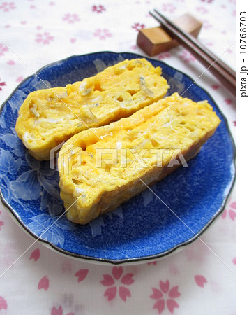 ちりめんじゃこ入り厚焼きたまご　Omelet 10768703