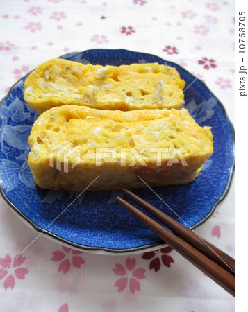 ちりめんじゃこ入り厚焼きたまご　Omelet 10768705