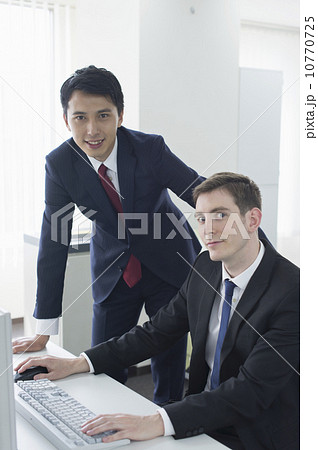 多世代ビジネス 10770725