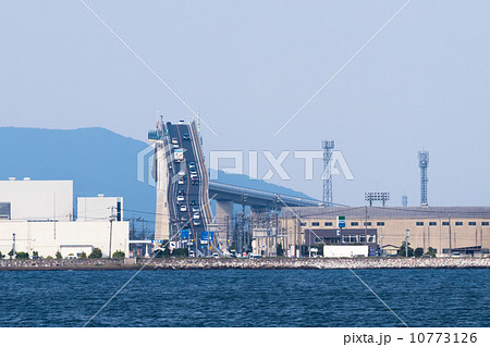 大根島から眺めた江島大橋 10773126