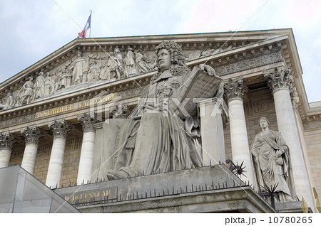 Statue near National Assembly. Paris, France Statue near National Assembly. Paris, France 10780265