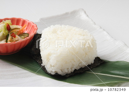 三角オニギリ 塩 三角オニギリ 塩 10782349