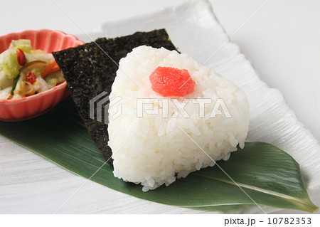 三角オニギリ 明太子 三角オニギリ 明太子 10782353