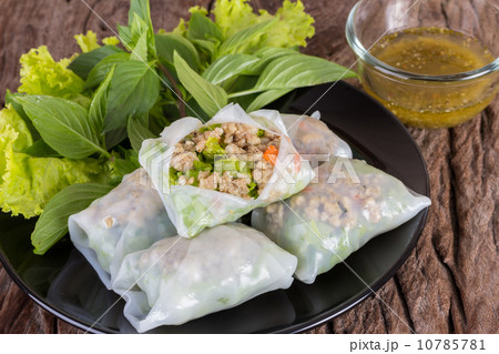 thai spring roll thai spring roll 10785781