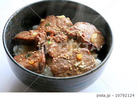 出来たて肉丼 10792124