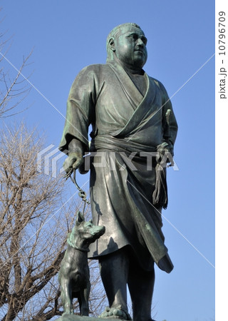 高村光雲作・上野公園の西郷隆盛像（1898年作）の写真素材 [10796709