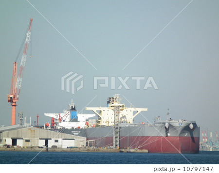 タンカー　横須賀港 10797147
