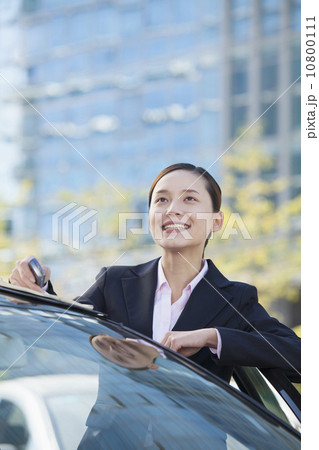 10800111