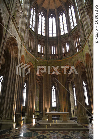 モン・サン=ミシェル(聖堂内陣) モン・サン=ミシェル(聖堂内陣) 10803395