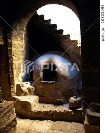 Somber kitchen in Santa Catalina monastery 10803995