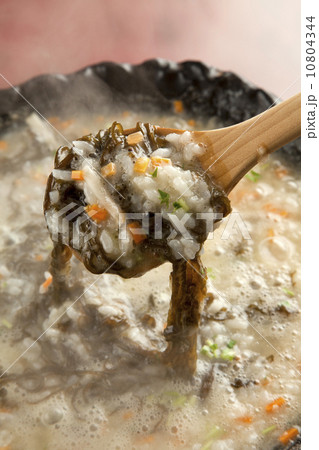 もずくの雑炊鍋 10804344