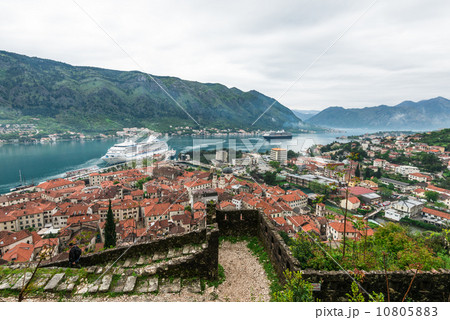 モンテネグロ　世界遺産　コトル 10805883