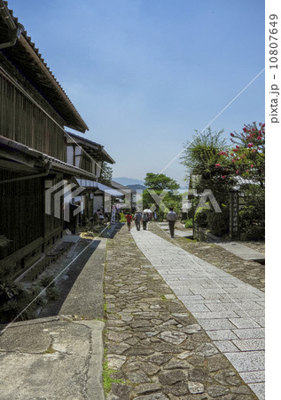 中山道の宿場町馬籠宿の風景 10807649