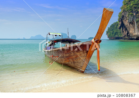 Traditional longtail boats on the Railay beach 10808367