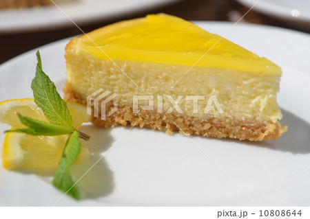 Lemon cheesecake 10808644