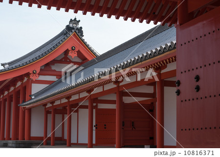 京都御所　紫宸殿回廊 10816371