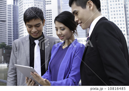 Asian working professionals outdoor Asian working professionals outdoor 10816485