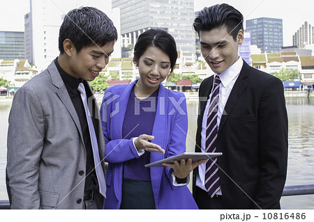 Asian working professionals outdoor Asian working professionals outdoor 10816486