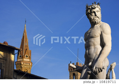 Fontana di Nettuno at Florence Italy  (1563-1565) 10819711