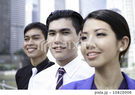 Asian working professionals outdoor Asian working professionals outdoor 10820006