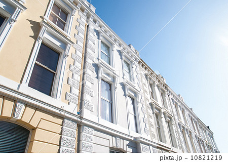 パステル調のテラスハウス 10821219