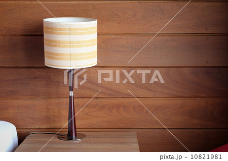 table lamp on bedroom 10821981